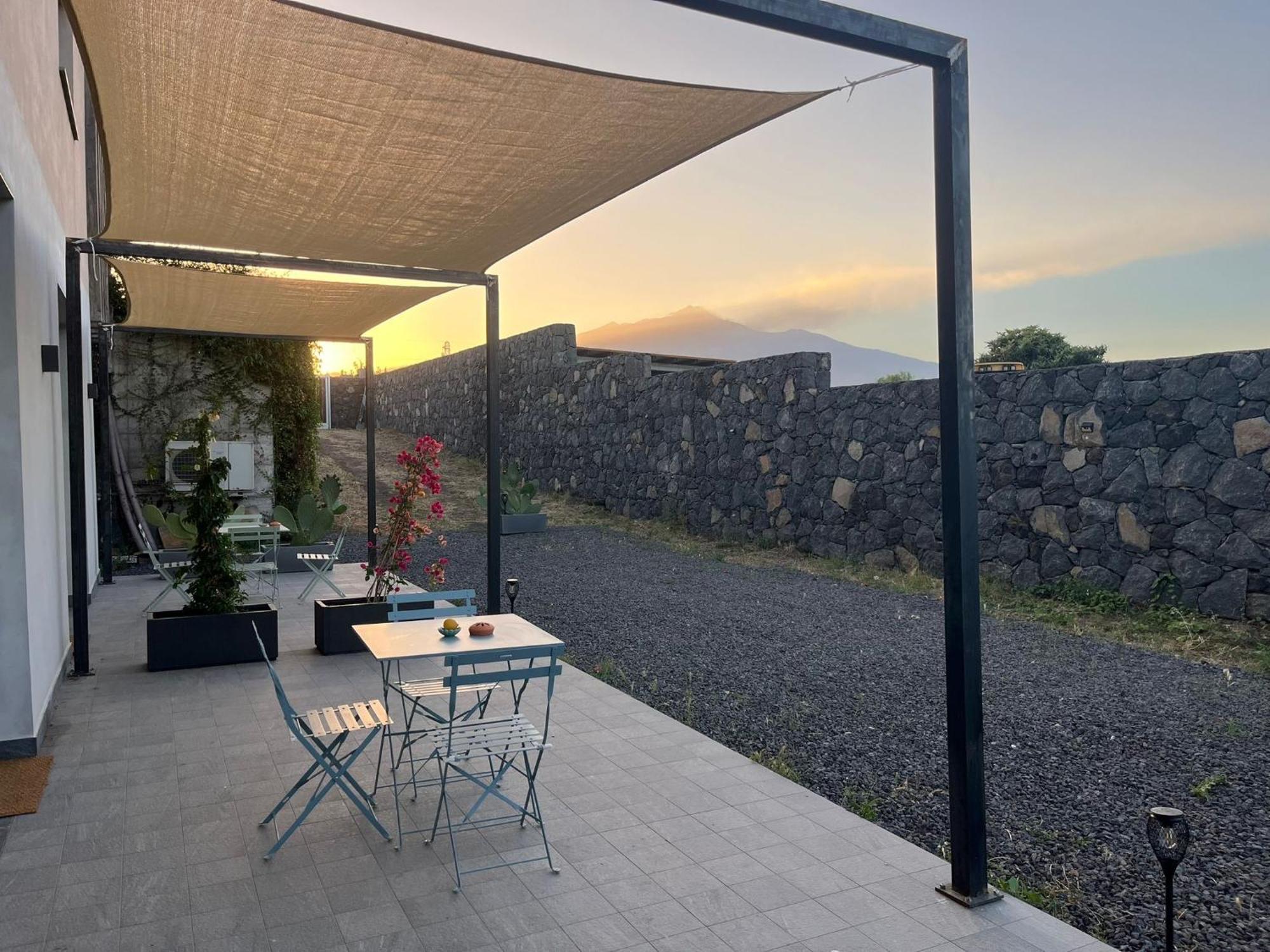 Vista Mare Etna Apartment Acireale Bagian luar foto