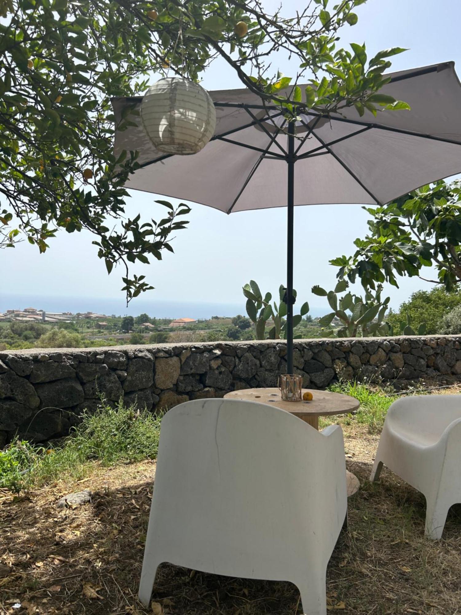 Vista Mare Etna Apartment Acireale Bagian luar foto